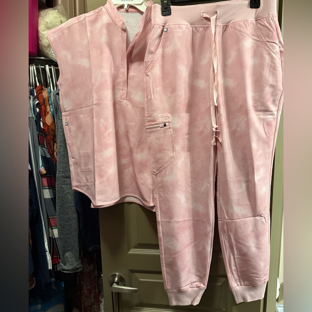 LIMITED EDITION Marbled Rose BCA Scrubs